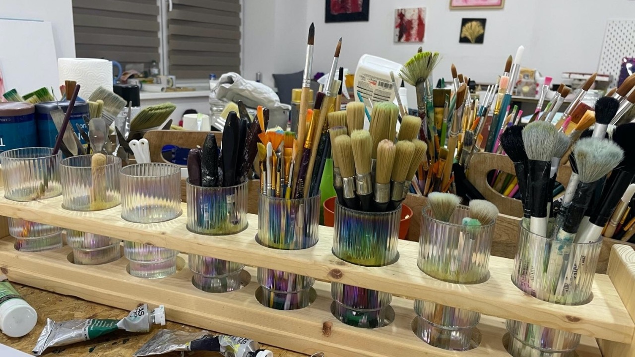 Materialien für die Kopf-FREI-Art-Workshops im Atelier von LadyMARIANN-Arts.